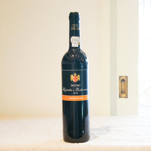 カザル・ドス・ジョルドス キンタ・ダ・エステヴェイラ  （赤） 　Quinta da Esteveira Reserva Tinto