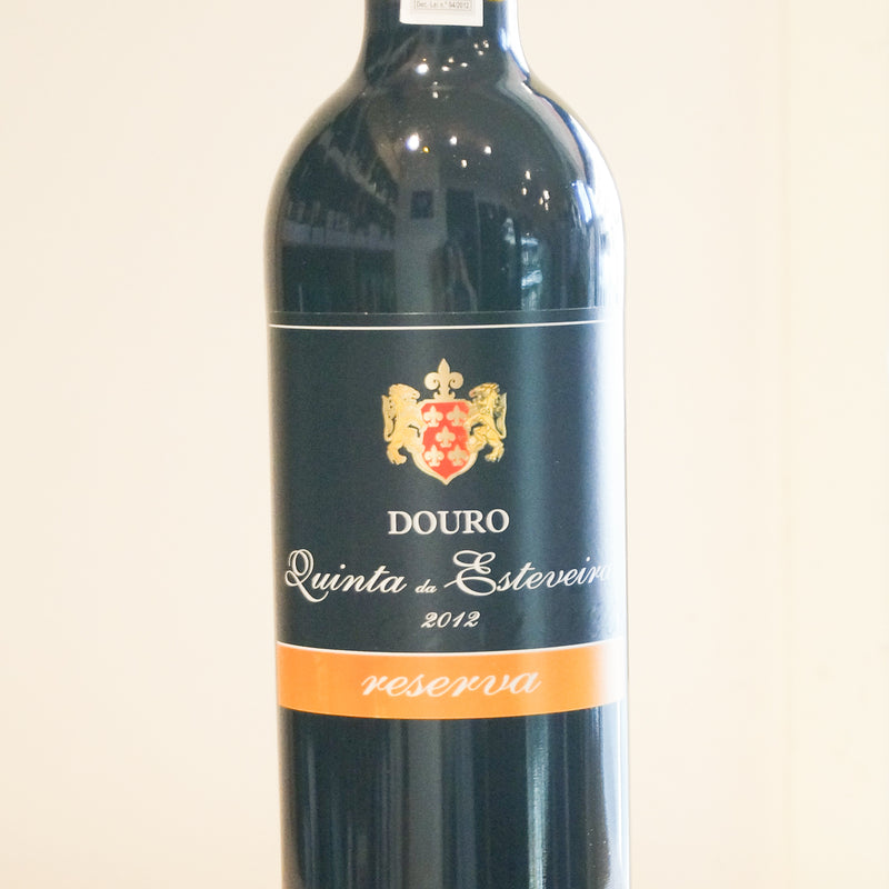 カザル・ドス・ジョルドス キンタ・ダ・エステヴェイラ  （赤） 　Quinta da Esteveira Reserva Tinto