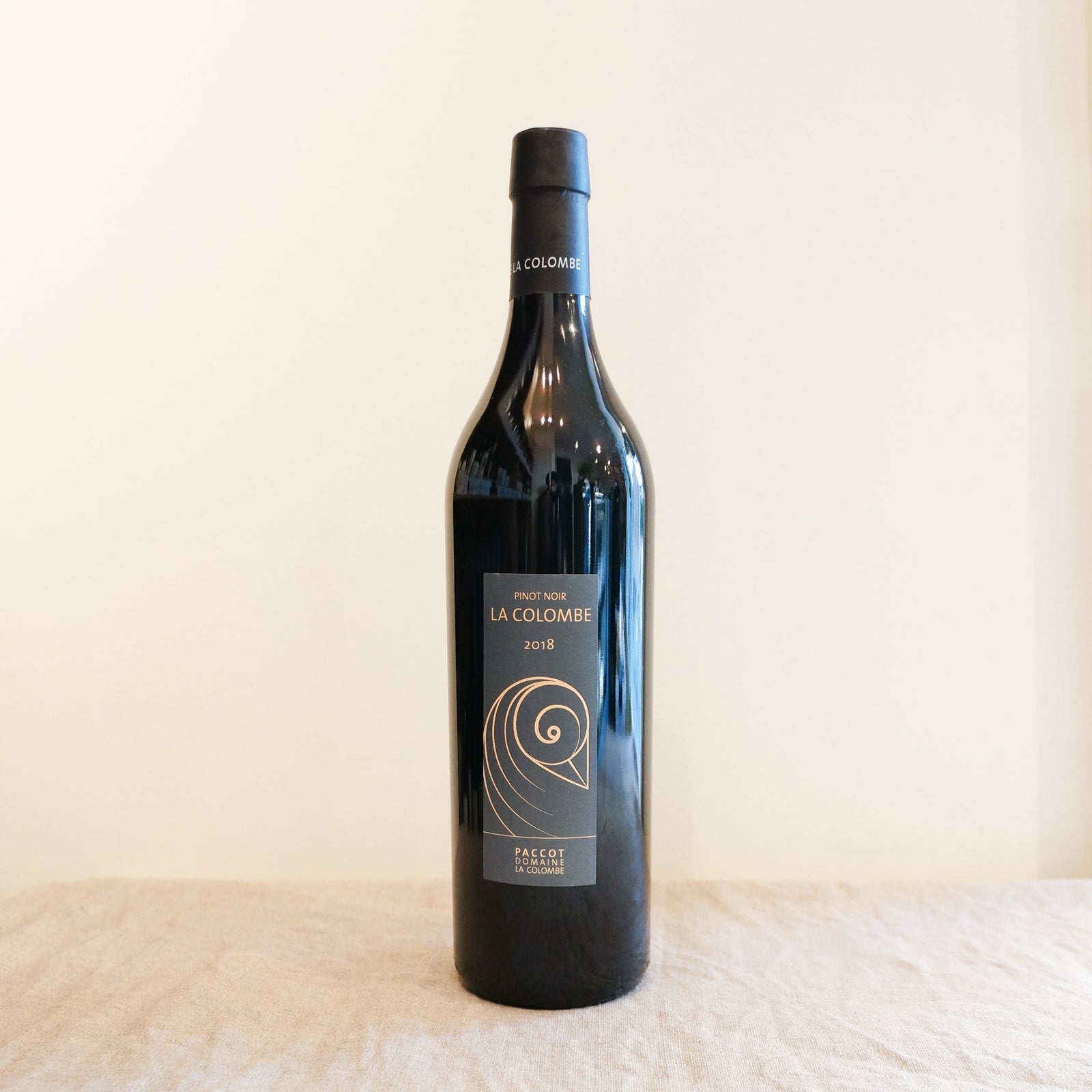 ラ・コロンブ ピノ・ノワール (赤) La Colombe Pinot Noir ラ・コロンブ ピノ・ノワール (赤) La Colombe Pinot Noir